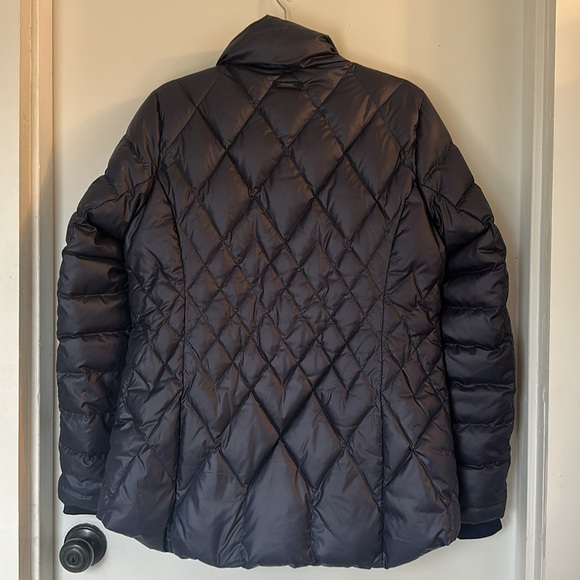 Athleta Navy Blue Puffer Jacket Size M Medium Rose Gold Zipper - Picture 8 of 9